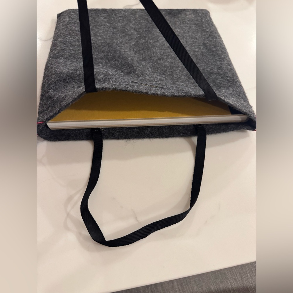 NWT - RARE Kate Spade “Contents” Book with Original Flannel Bag COLLECTORS ITEM - Picture 3 of 11